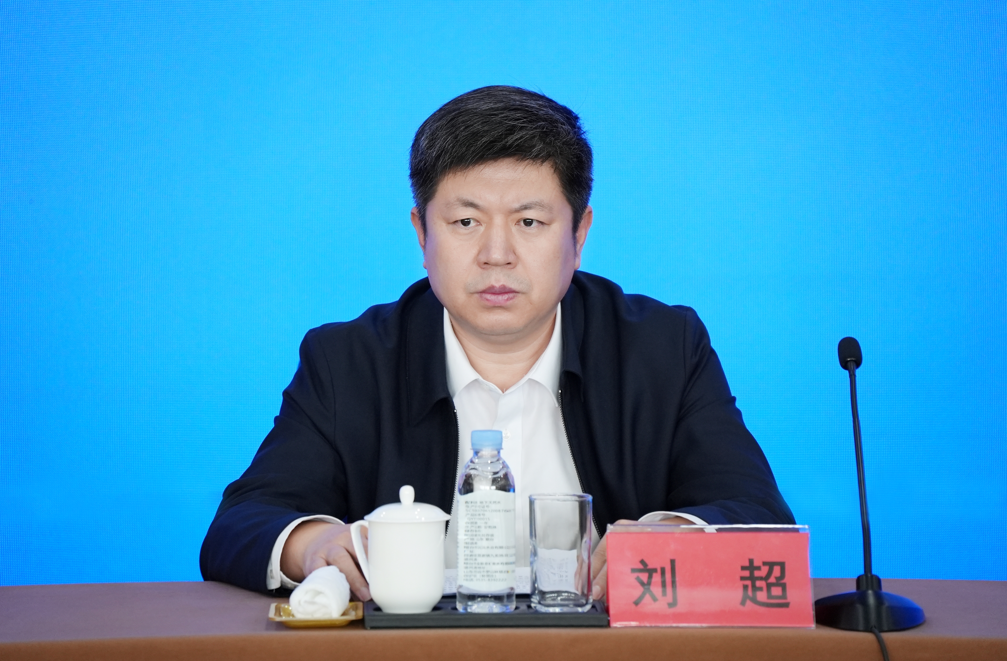 1743589872548080101.jpg Áõ³¬1q.jpg